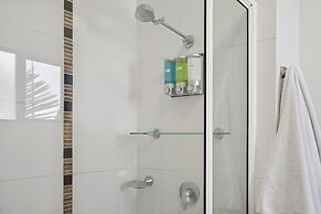Park Regis Anchorage