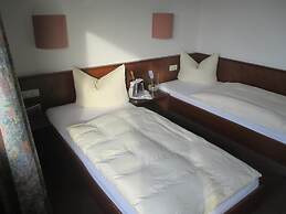 Adler Golf-& Tagungshotel