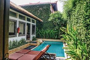The Lagoon Bali Pool Hotel and Suites
