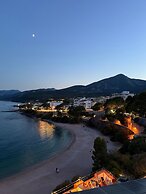 BUE MARINO HOTEL & ROOFTOP BAR