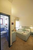 BUE MARINO HOTEL & ROOFTOP BAR