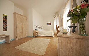 BUE MARINO HOTEL & ROOFTOP BAR