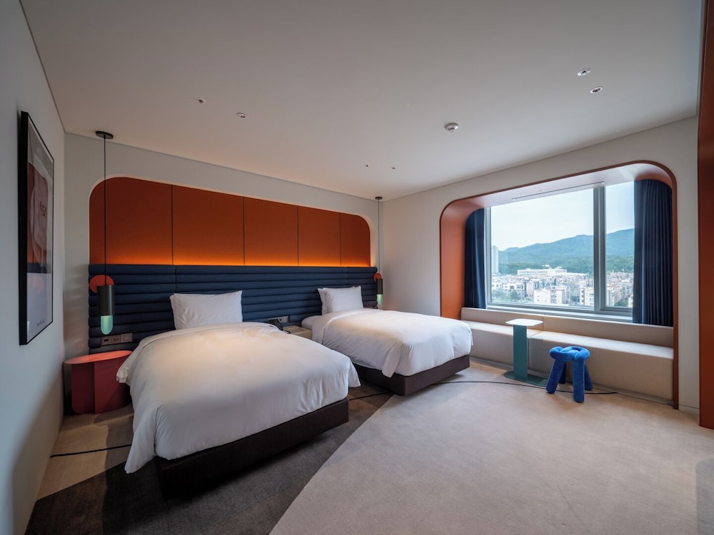 ENFORD Hotel