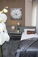 Hotel Lux