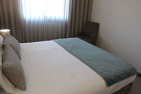 Apulia Praia Hotel