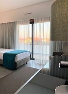 Apulia Praia Hotel