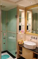 Ramada Plaza Taian