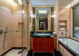 Ramada Plaza Taian