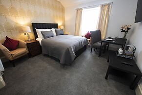 Grosvenor Suites