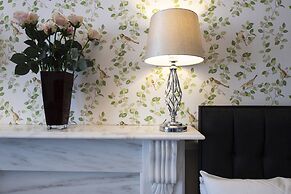 Grosvenor Suites