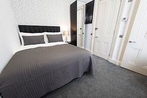 Grosvenor Suites