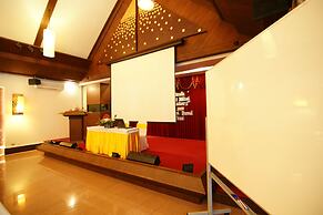 Laluna Hotel & Resort