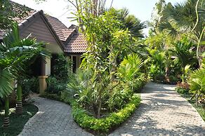Laluna Hotel & Resort
