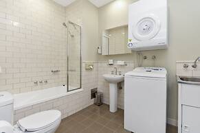 Launceston Central Apartment Hotel