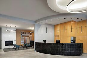 Courtyard by Marriott Montreal Airport