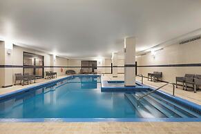Courtyard by Marriott Montreal Airport