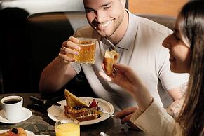 Courtyard by Marriott Montreal Airport