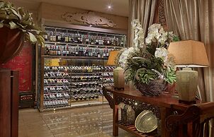 Royal Garden Villas & Spa