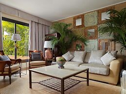 Royal Garden Villas & Spa