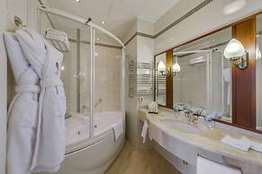 Peter 1 Hotel