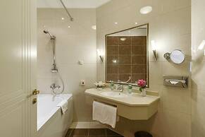 Peter 1 Hotel