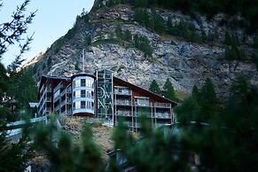 The Omnia