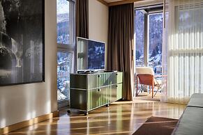 The Omnia
