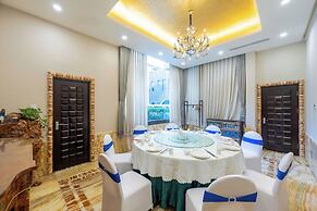 AC Embassy Hotel