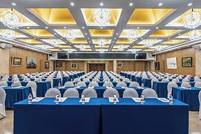 AC Embassy Hotel