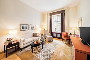 Mandarin Oriental, Prague