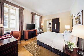 Mandarin Oriental, Prague