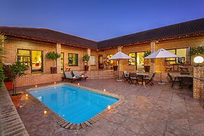 Amber Guest Lodge