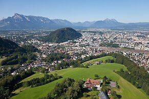 Hotel Schöne Aussicht