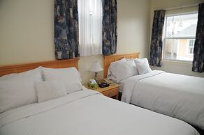 Smugglers Cove Inn