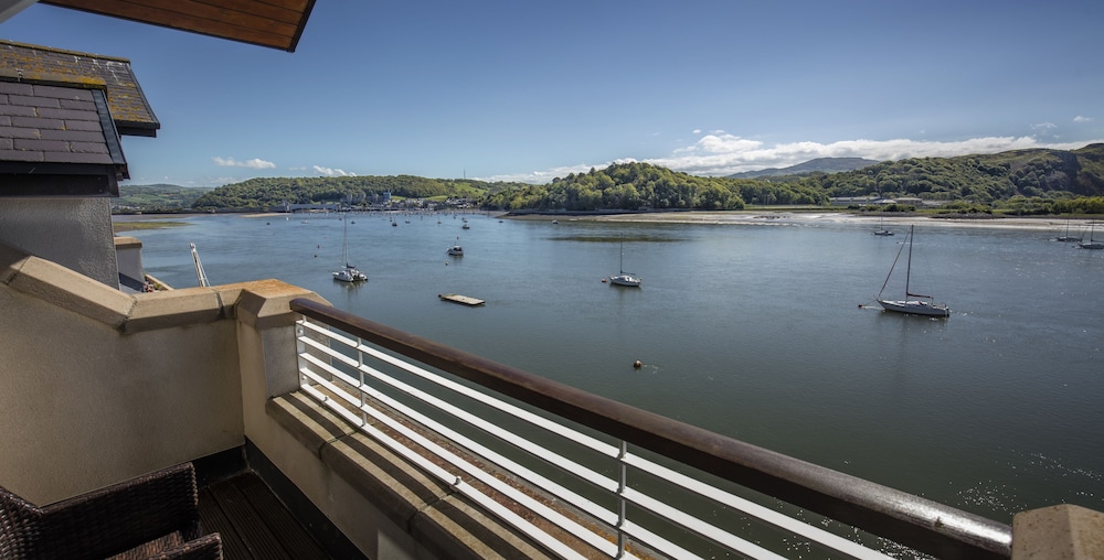 Quay Hotel and Spa