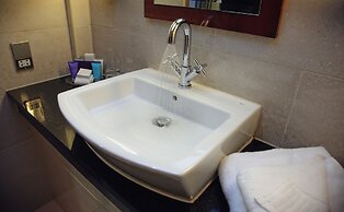 Quay Hotel and Spa