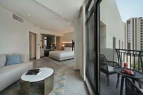 Arabian Park Dubai, an Edge by Rotana Hotel