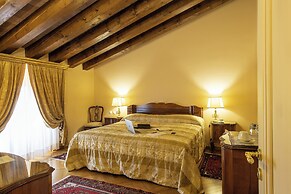 Villa Fenaroli Palace Hotel