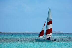 Kuredu Island Resort