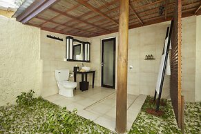 Kuredu Island Resort