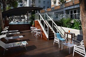 Hotel Concord