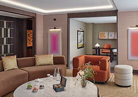Conrad Urumqi