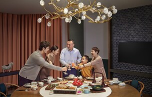 Conrad Urumqi