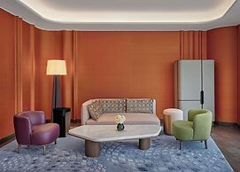 Conrad Urumqi