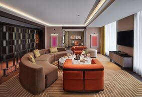Conrad Urumqi