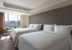 Conrad Urumqi