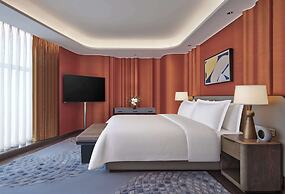 Conrad Urumqi