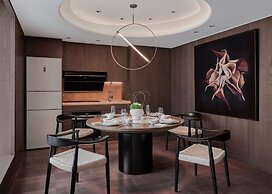 Conrad Urumqi
