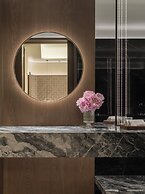Conrad Urumqi