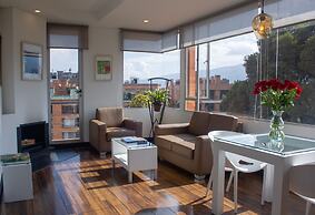 104 Art Suites